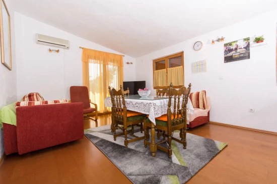 Domek Střední Dalmácie - Okrug Gornji DA 7710 N1