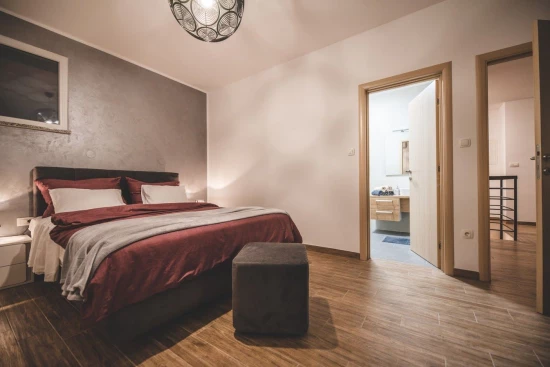 Domek Kvarner - Jadranovo (Crikvenica) KV 7142 N1