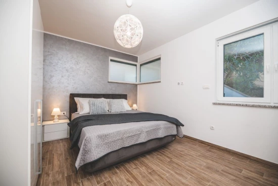 Domek Kvarner - Jadranovo (Crikvenica) KV 7142 N1