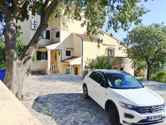 Apartmán Severní Dalmácie - Starigrad Paklenica DA 7727 N1