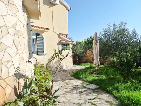 Apartmán Severní Dalmácie - Starigrad Paklenica DA 7727 N3