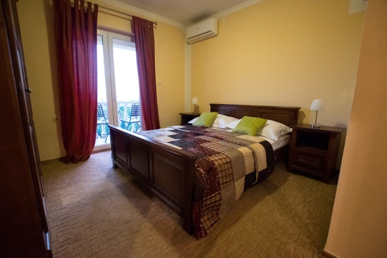 Apartmán Severní Dalmácie - Starigrad Paklenica DA 7727 N4