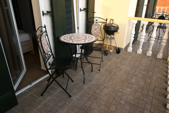 Apartmán Severní Dalmácie - Starigrad Paklenica DA 7727 N4