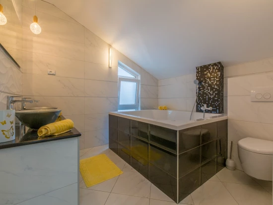 Domek Kvarner - Tribalj (Crikvenica) KV 7173 N1