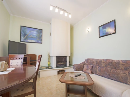 Domek Kvarner - Novi Vinodolski KV 7174 N1