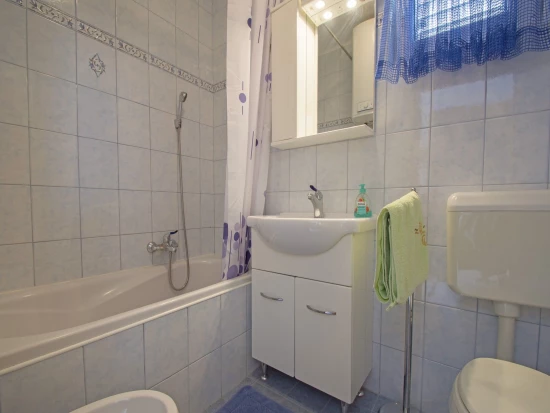 Domek Kvarner - Novi Vinodolski KV 7174 N1