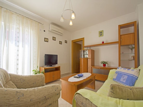 Domek Kvarner - Novi Vinodolski KV 7174 N1