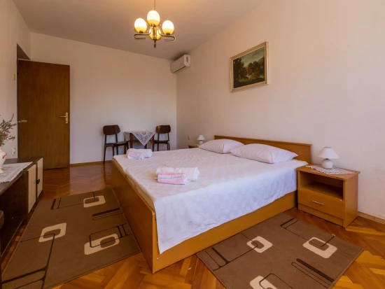 Domek Kvarner - Novi Vinodolski KV 7222 N1