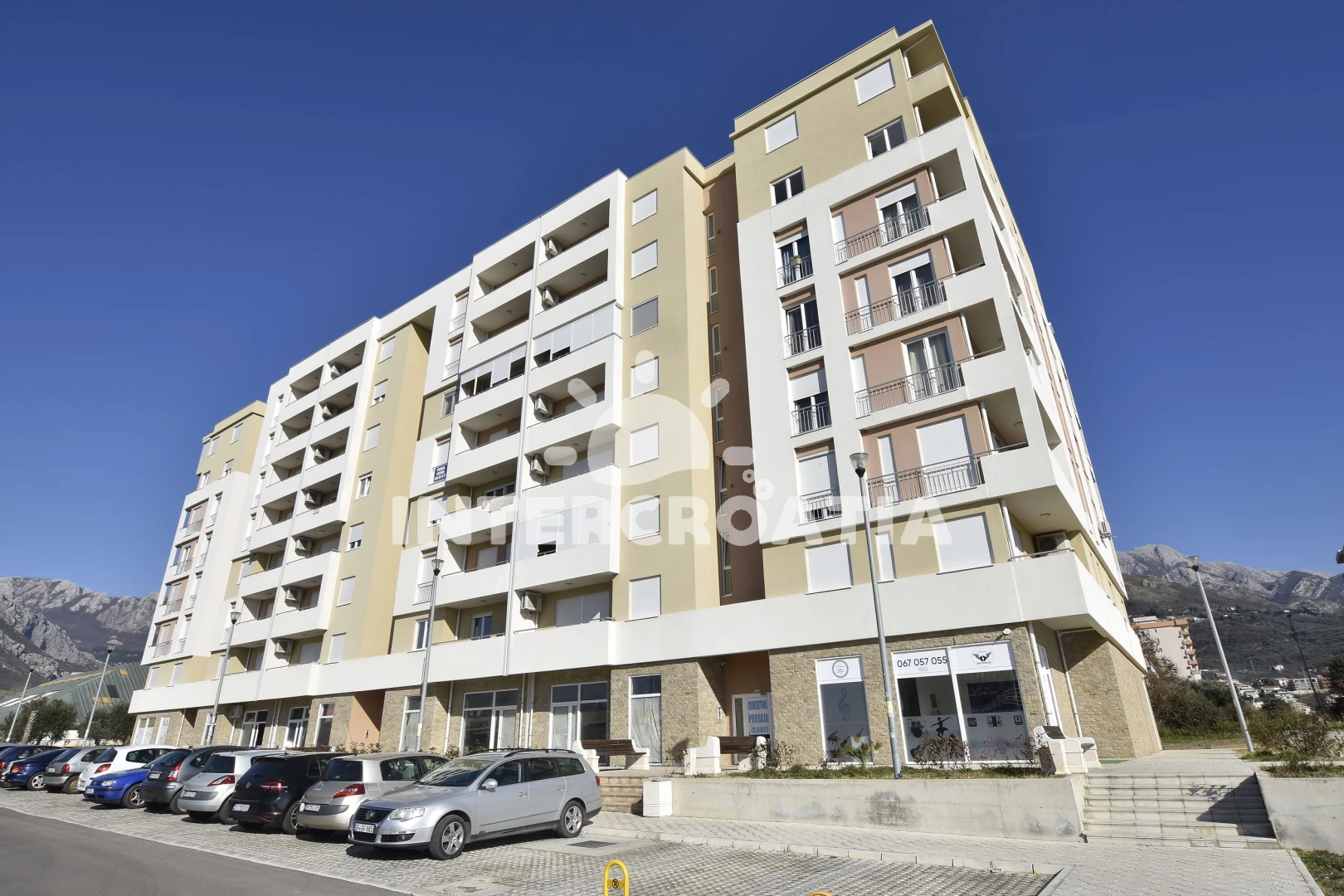 Apartmán Černá Hora - Bar CH 7046 N1