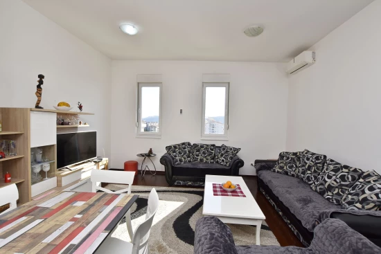 Apartmán Černá Hora - Bar CH 7046 N1