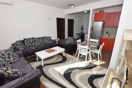 Apartmán Černá Hora - Bar CH 7046 N1