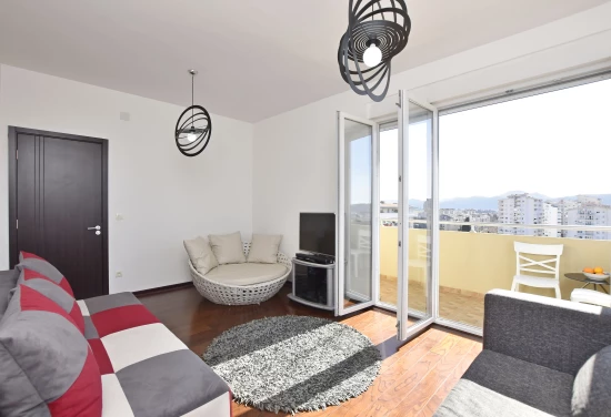 Apartmán Černá Hora - Bar CH 7046 N1