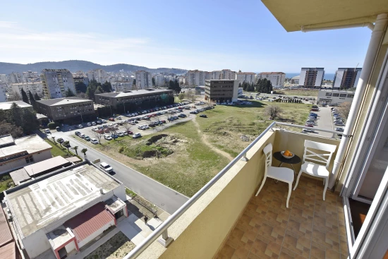 Apartmán Černá Hora - Bar CH 7046 N1