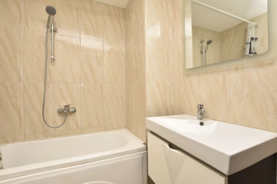 Apartmán Černá Hora - Bar CH 7046 N1