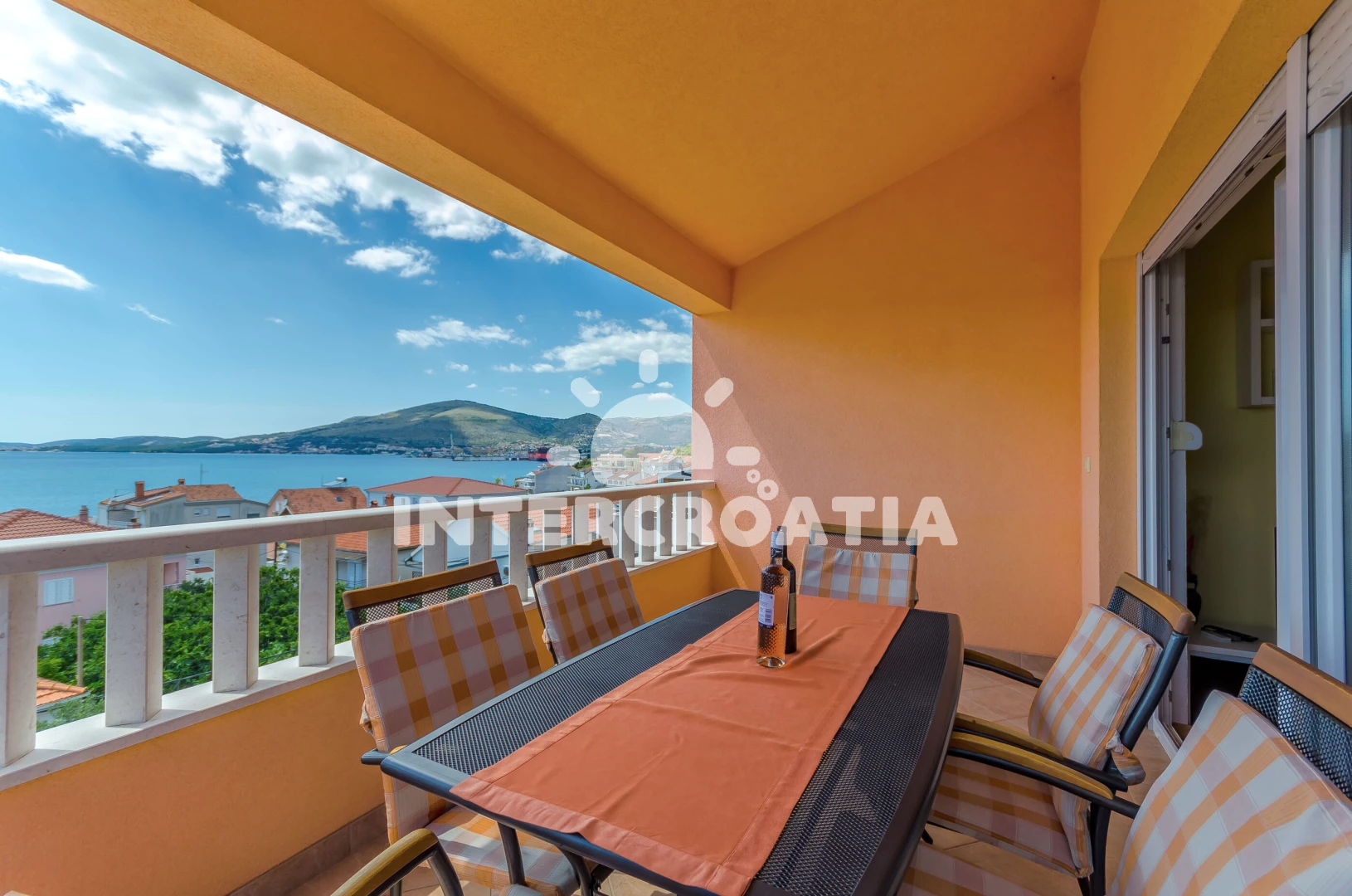 Apartmán Střední Dalmácie - Okrug Gornji DA 7776 N2