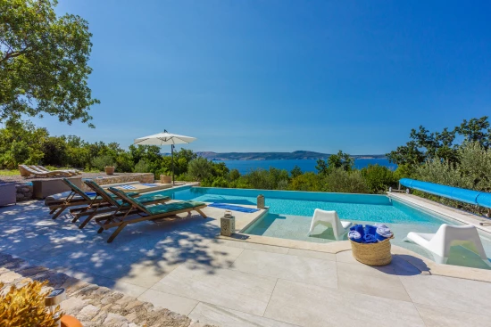 Vila Kvarner - Novi Vinodolski KV 7313 N1