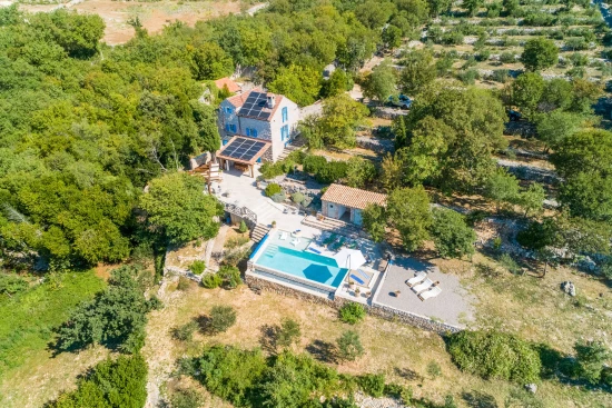 Vila Kvarner - Novi Vinodolski KV 7313 N1