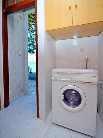 Domek Střední Dalmácie - Okrug Donji DA 7786 N1