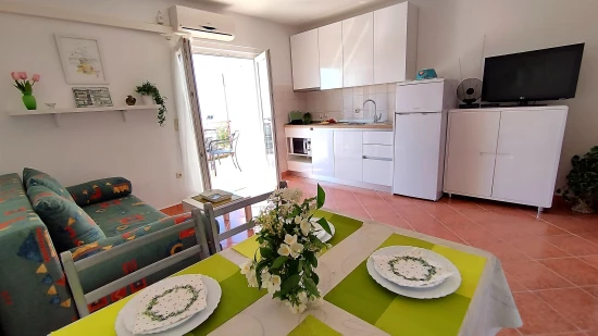 Apartmán Střední Dalmácie - Okrug Gornji DA 7789 N1