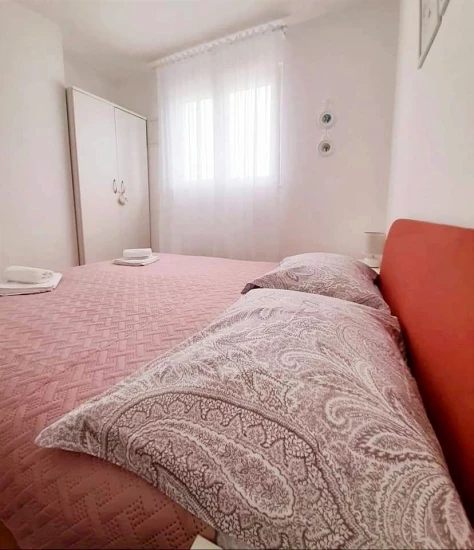 Apartmán Střední Dalmácie - Okrug Gornji DA 7789 N1