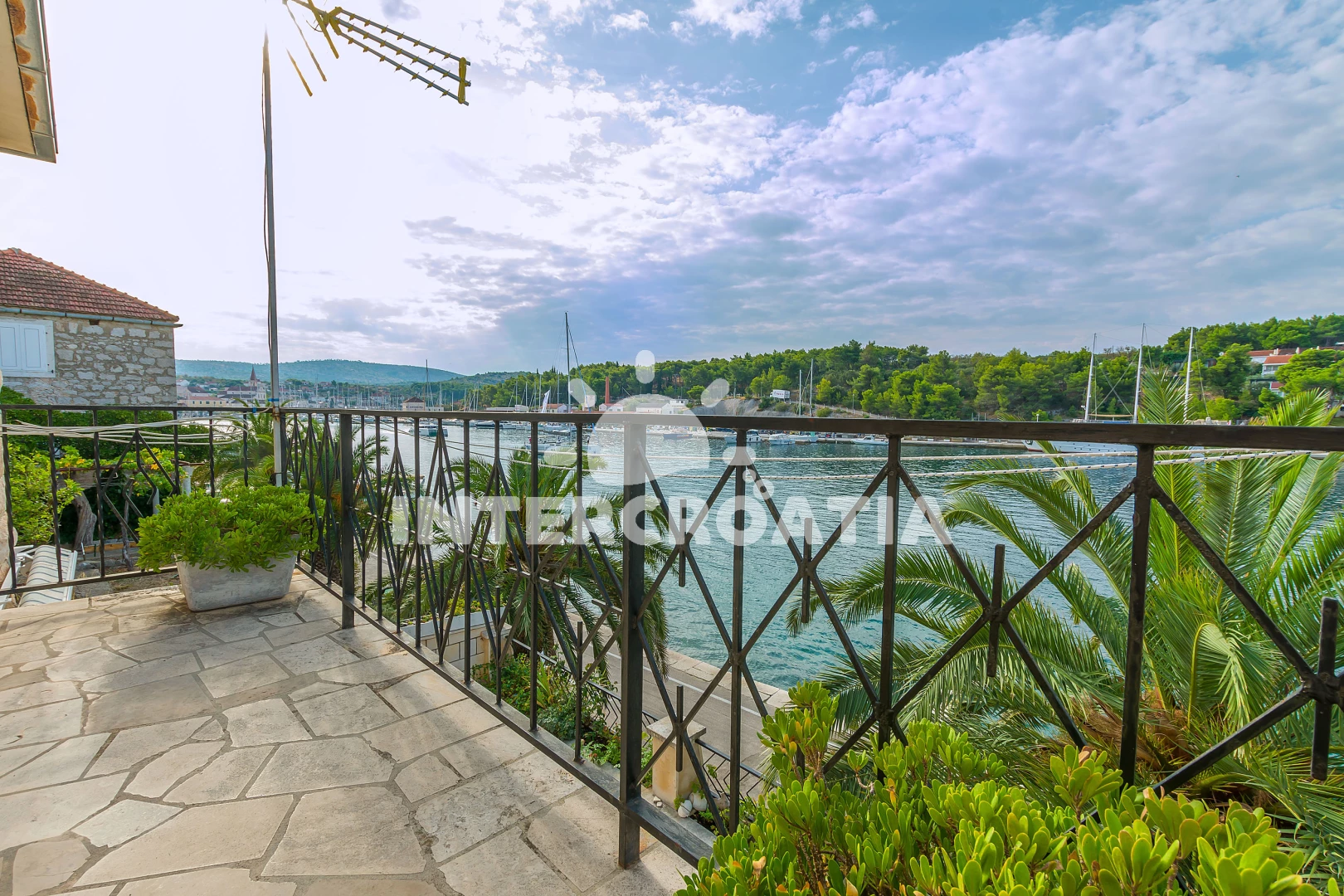 Apartmán Ostrov Brač - Milna (Hvar) OS 9836 N1