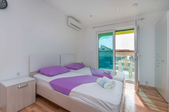 Apartmán Střední Dalmácie - Mali Rat DA 7807 N2