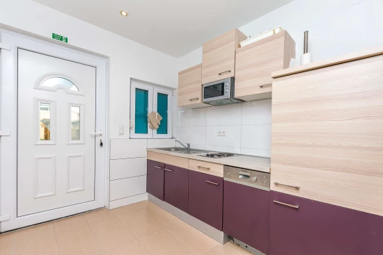 Apartmán Střední Dalmácie - Mali Rat DA 7807 N4