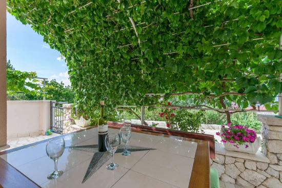 Apartmán Střední Dalmácie - Staniči DA 7821 N1