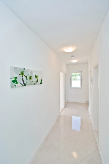 Vila Ostrov Hvar - Bogomolje OS 9864 N1