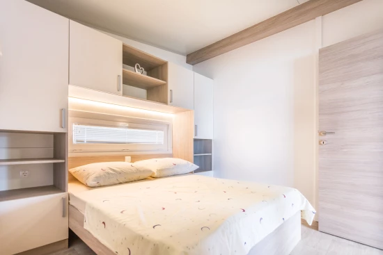 Mobilheim Ostrov Pašman - Tkon OS 9868 N1