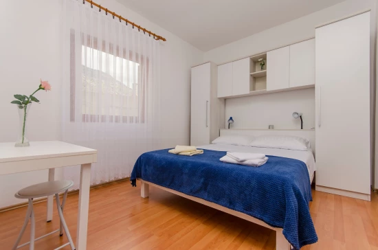 Domek Severní Dalmácie - Starigrad Paklenica DA 7837 N1