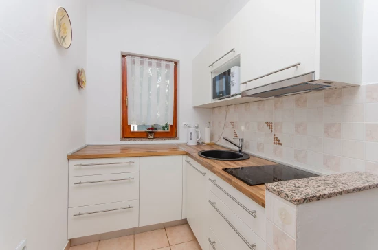 Domek Severní Dalmácie - Starigrad Paklenica DA 7837 N1