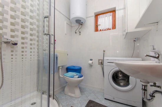 Domek Severní Dalmácie - Starigrad Paklenica DA 7837 N1