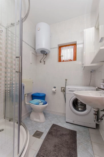 Domek Severní Dalmácie - Starigrad Paklenica DA 7837 N1