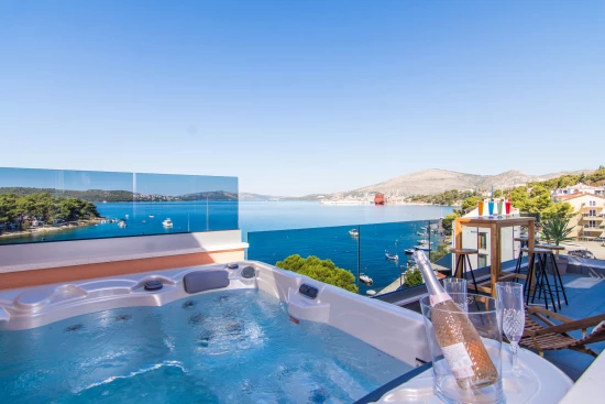 Apartmán Střední Dalmácie - Trogir DA 7838 N1