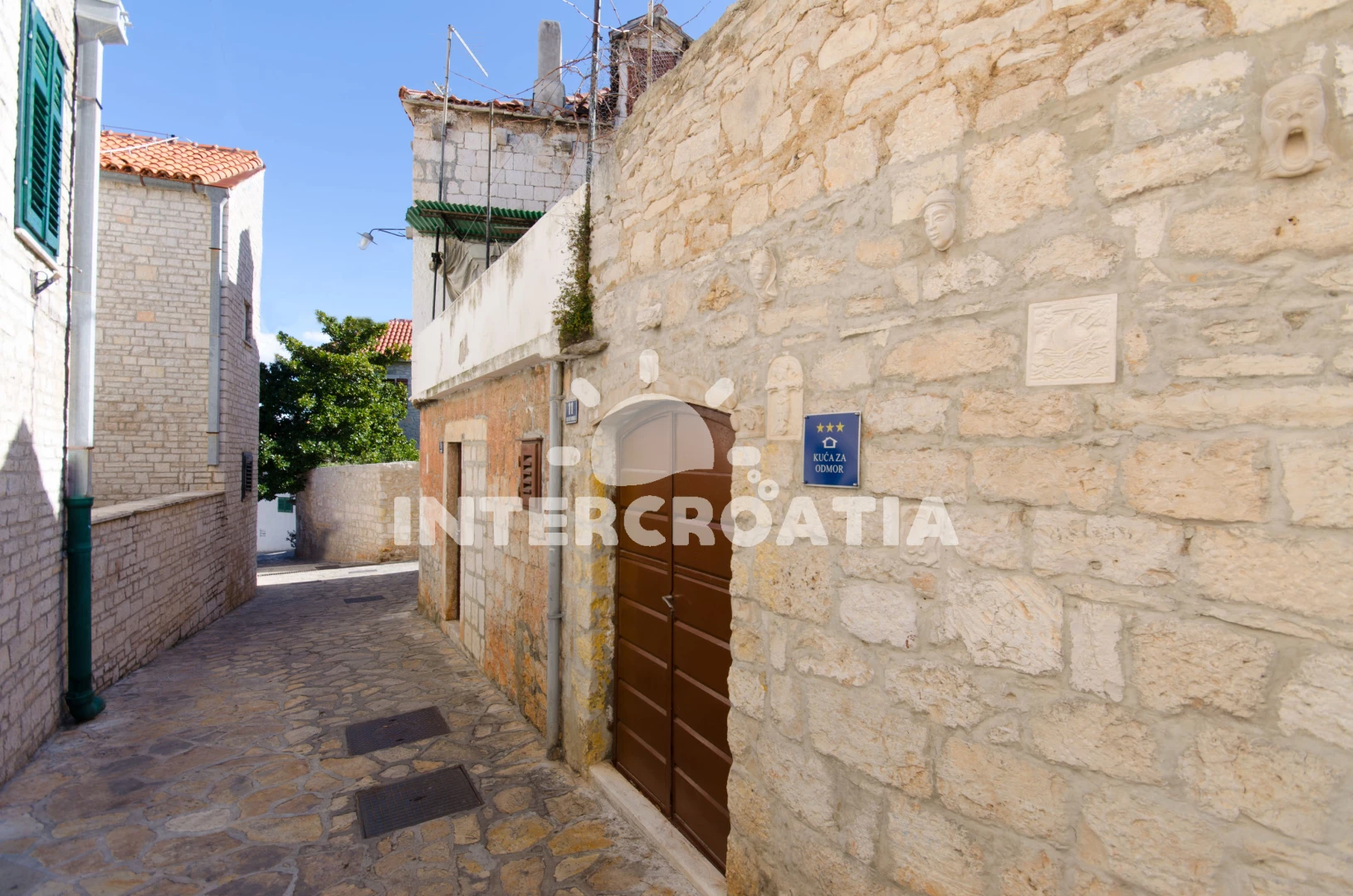 Domek Ostrov Brač - Supetar OS 9877 N1