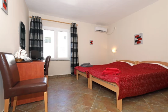 Apartmánový pokoj Ostrov Pag - Stara Novalja OS 9882 N4