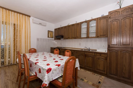 Apartmán Střední Dalmácie - Okrug Gornji DA 7843 N1