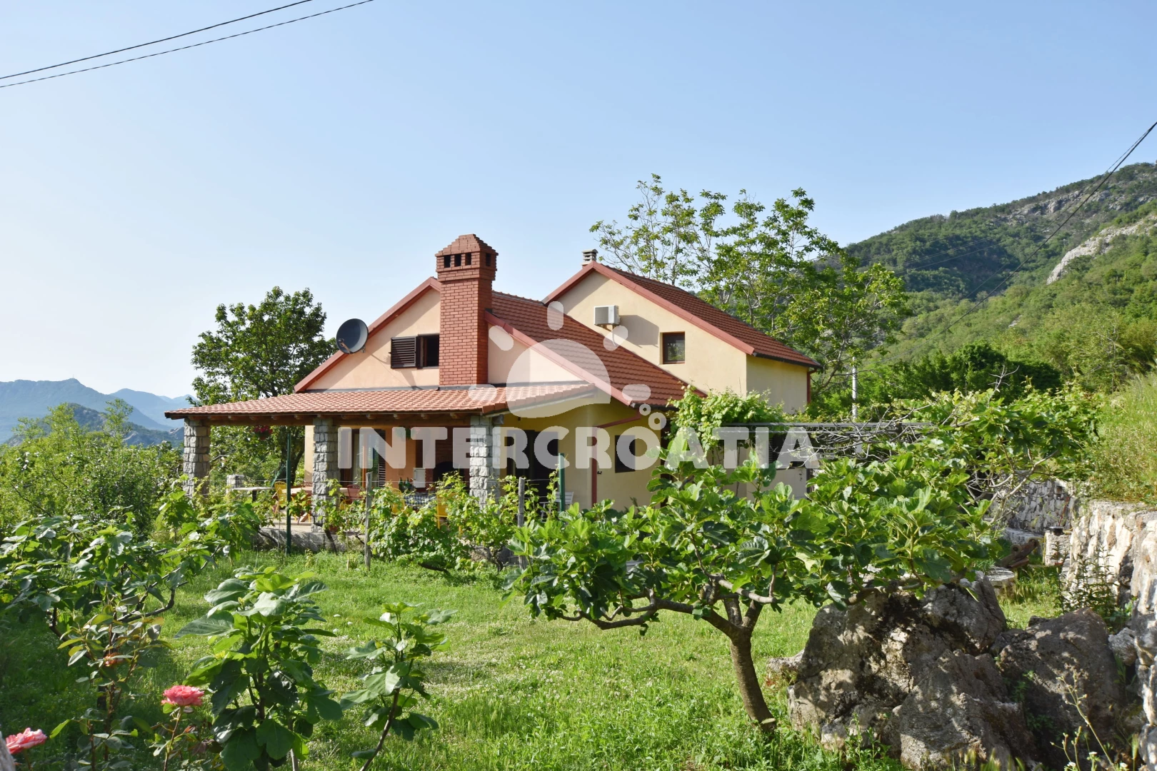 Apartmánový pokoj Černá Hora - Virpazar CH 7050 N1