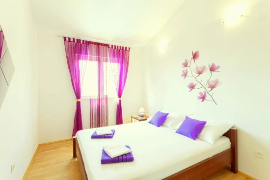 Domek Střední Dalmácie - Tučepi DA 7855 N1