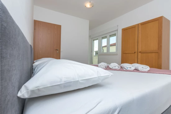 Apartmán Střední Dalmácie - Nemira (Omiš) DA 7876 N4