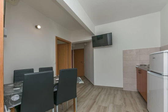 Apartmán Střední Dalmácie - Nemira (Omiš) DA 7876 N4