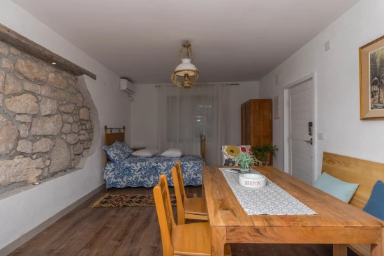 Vila Kvarner - Bribir (Selce) KV 7403 N1