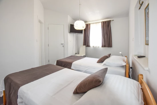 Vila Severní Dalmácie - Zapužane DA 7879 N1