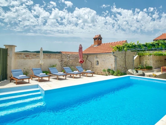 Vila Severní Dalmácie - Zapužane DA 7879 N1