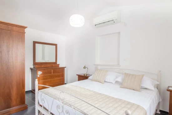 Vila Severní Dalmácie - Zapužane DA 7879 N1