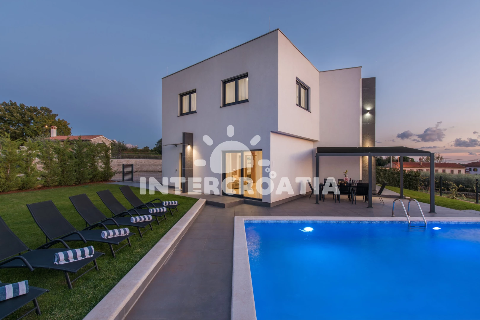 Vila Istrie - Kaštelir IS 7092 N1