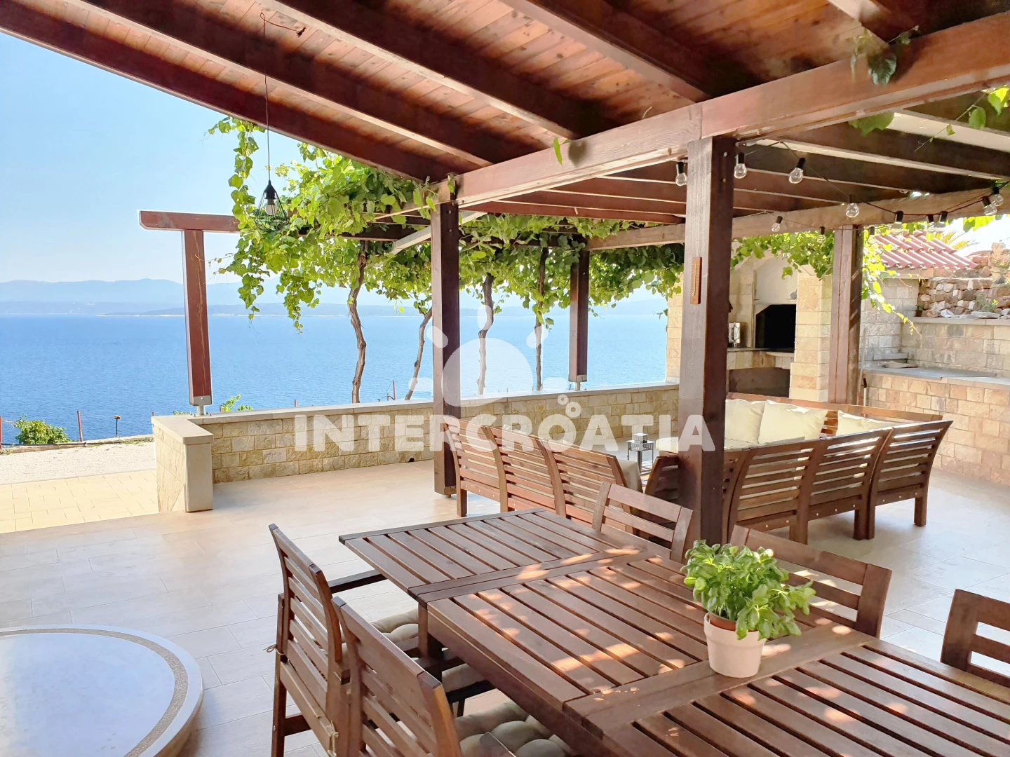 Domek Ostrov Brač - Nerežišća OS 9930 N1