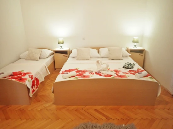 Apartmán Severní Dalmácie - Tribanj (Starigrad) DA 7905 N1