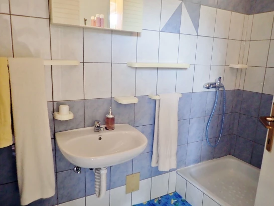 Apartmán Severní Dalmácie - Tribanj (Starigrad) DA 7905 N1